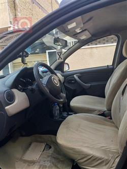 رینۆ داستەر